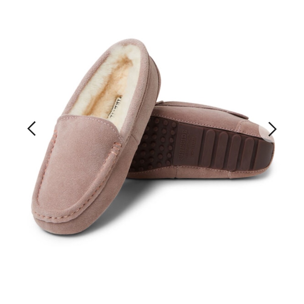 Women's Fireside by Dearfoams Mel Genuine Shearling Moccasin - Picture 2 of 6